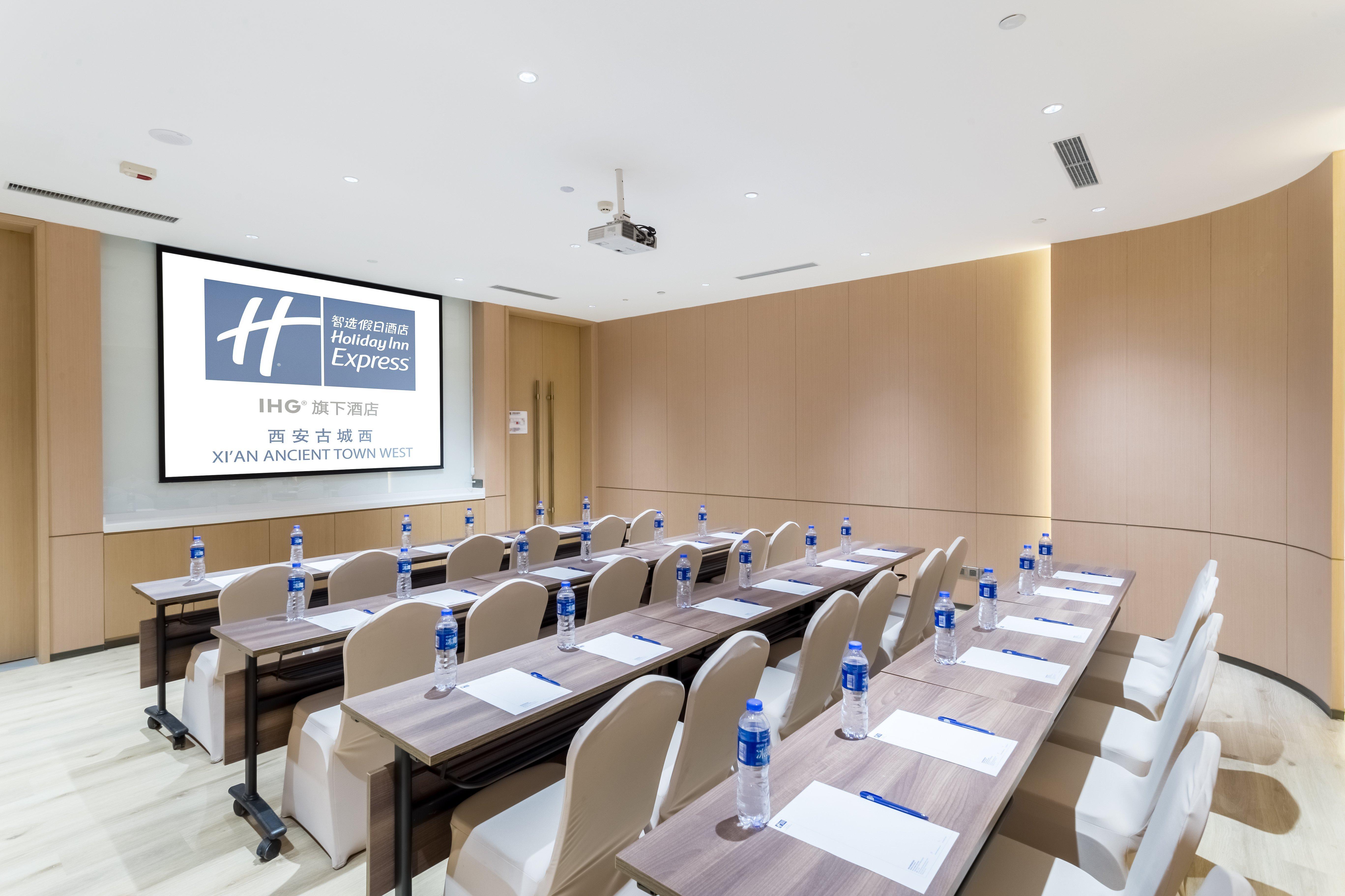 Holiday Inn Express Xi'An Ancient Town West By Ihg Exterior foto